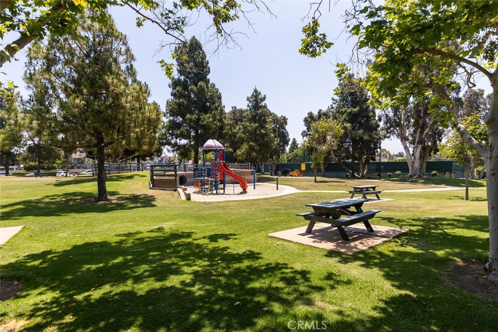 3463 Windsor Court Costa Mesa, CA 92626 - Photo 34 of 36