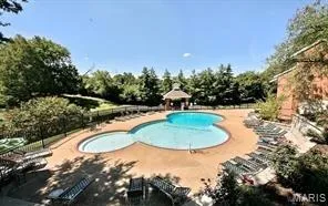 $168,000 | 1949 Hunting Lake Court, Unit 304, Kirkwood, MO 63122