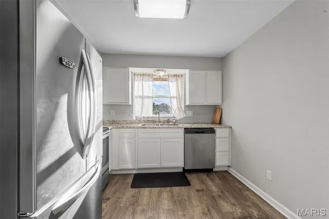 $168,000 | 1949 Hunting Lake Court, Unit 304, Kirkwood, MO 63122