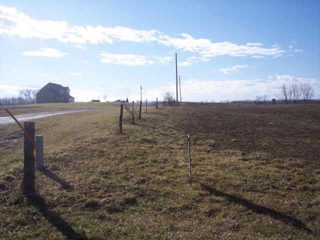 Brand Road Cable, OH 43009 - Photo 4 of 5