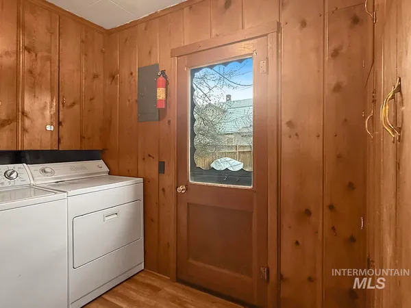 $339,000 | 110 West Market Street, Cascade, ID 83611