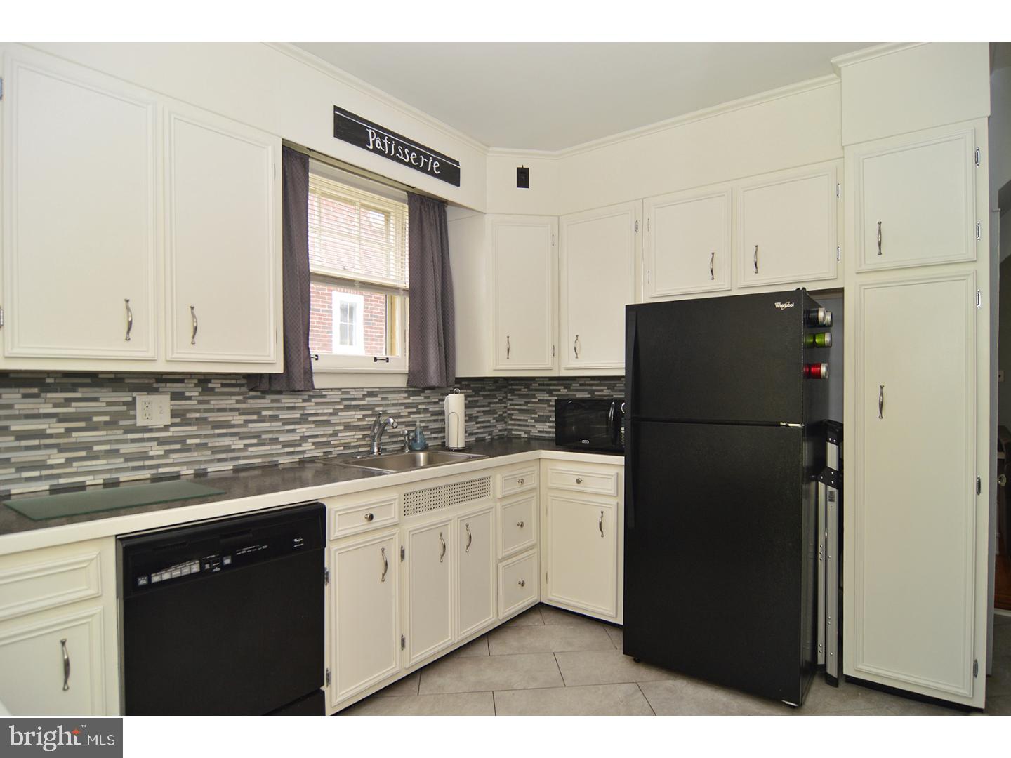 1436 Kenhorst Boulevard Reading, PA 19607 - Photo 13 of 25 Gallery Image 13