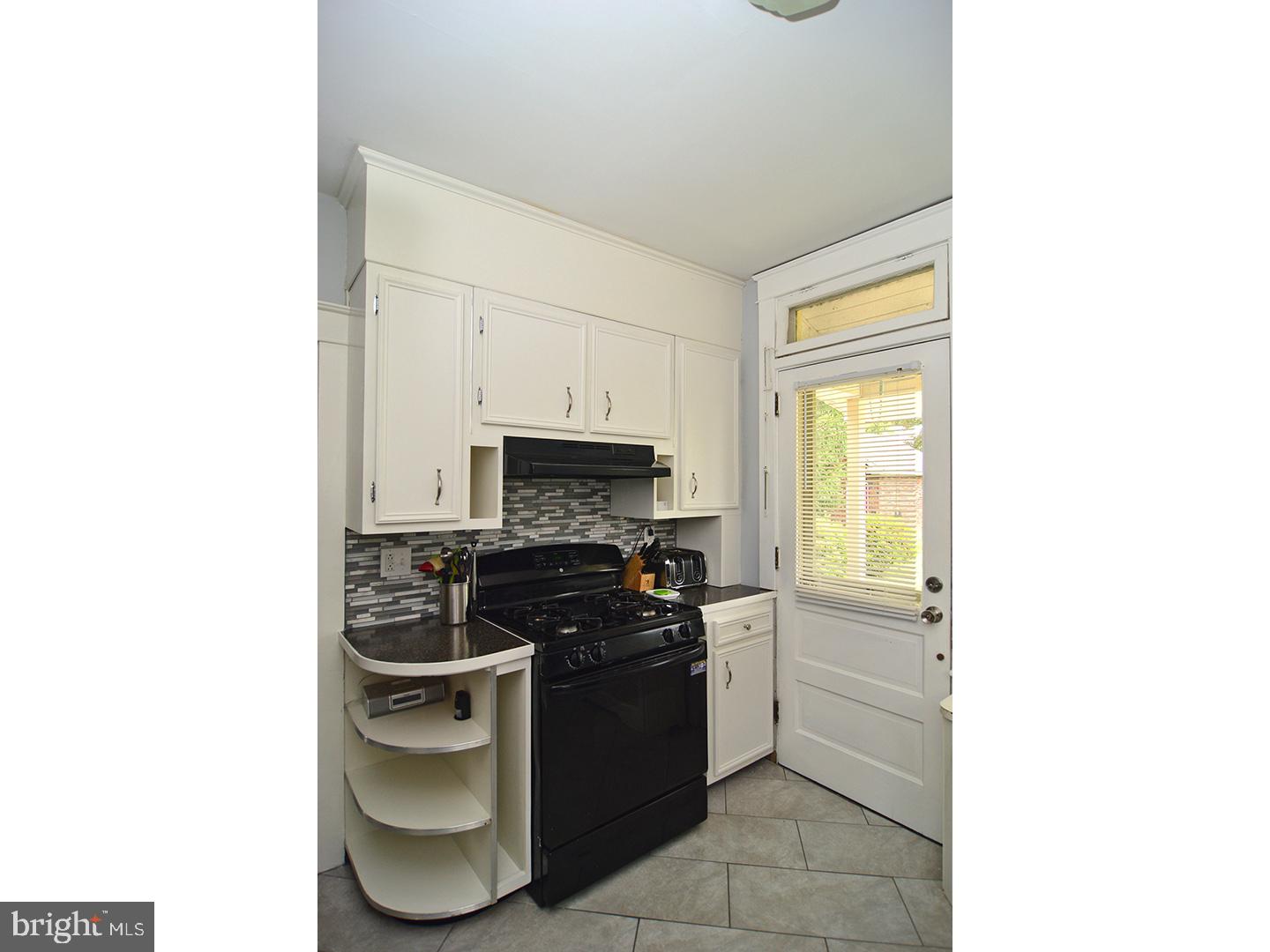 1436 Kenhorst Boulevard Reading, PA 19607 - Photo 9 of 25 Gallery Image 9