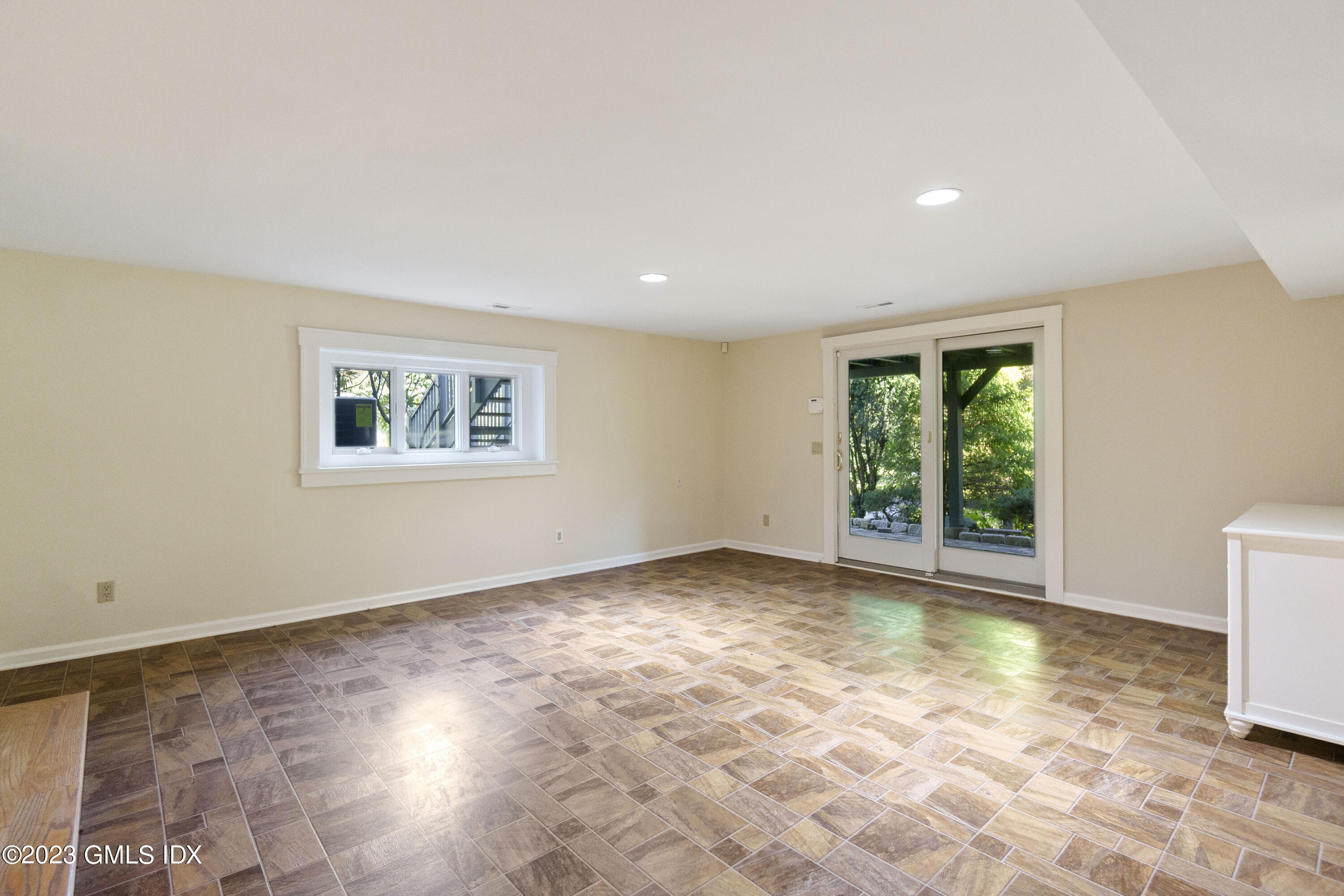 388 Taconic Road Greenwich, CT 06831 - Photo 24 of 31 33