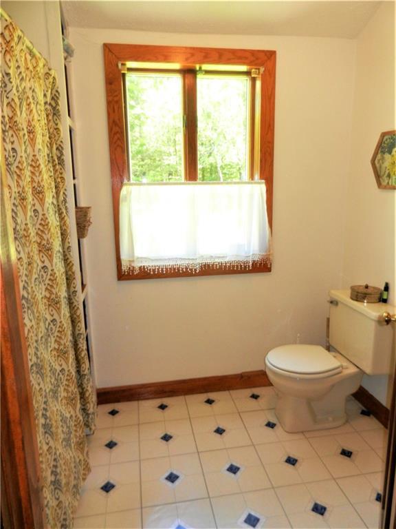82 Station Road Newcastle, ME 04553 - Photo 27 of 35 Second floor full bath