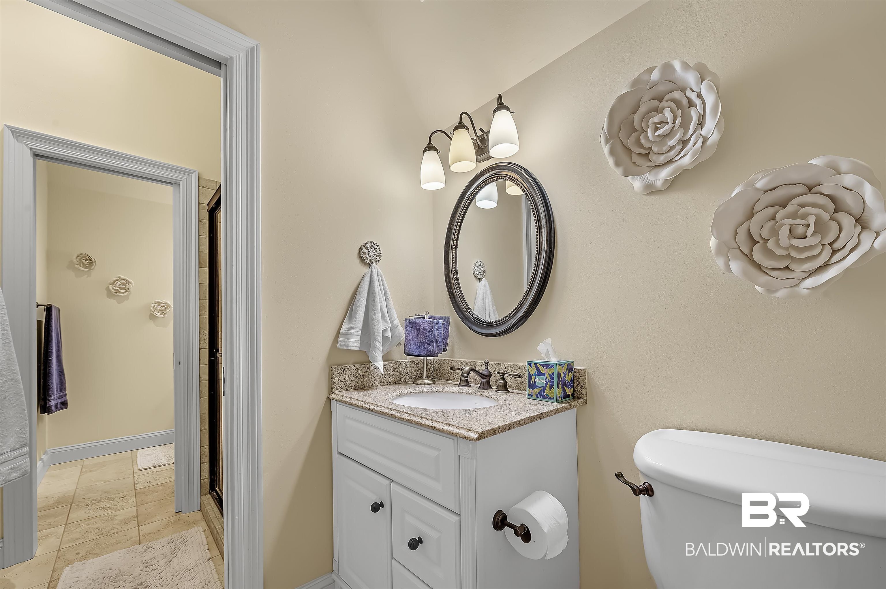 121 Sandy Shoal Loop Fairhope, AL 36532 - Photo 34 of 49 Bathroom 3 Upstairs