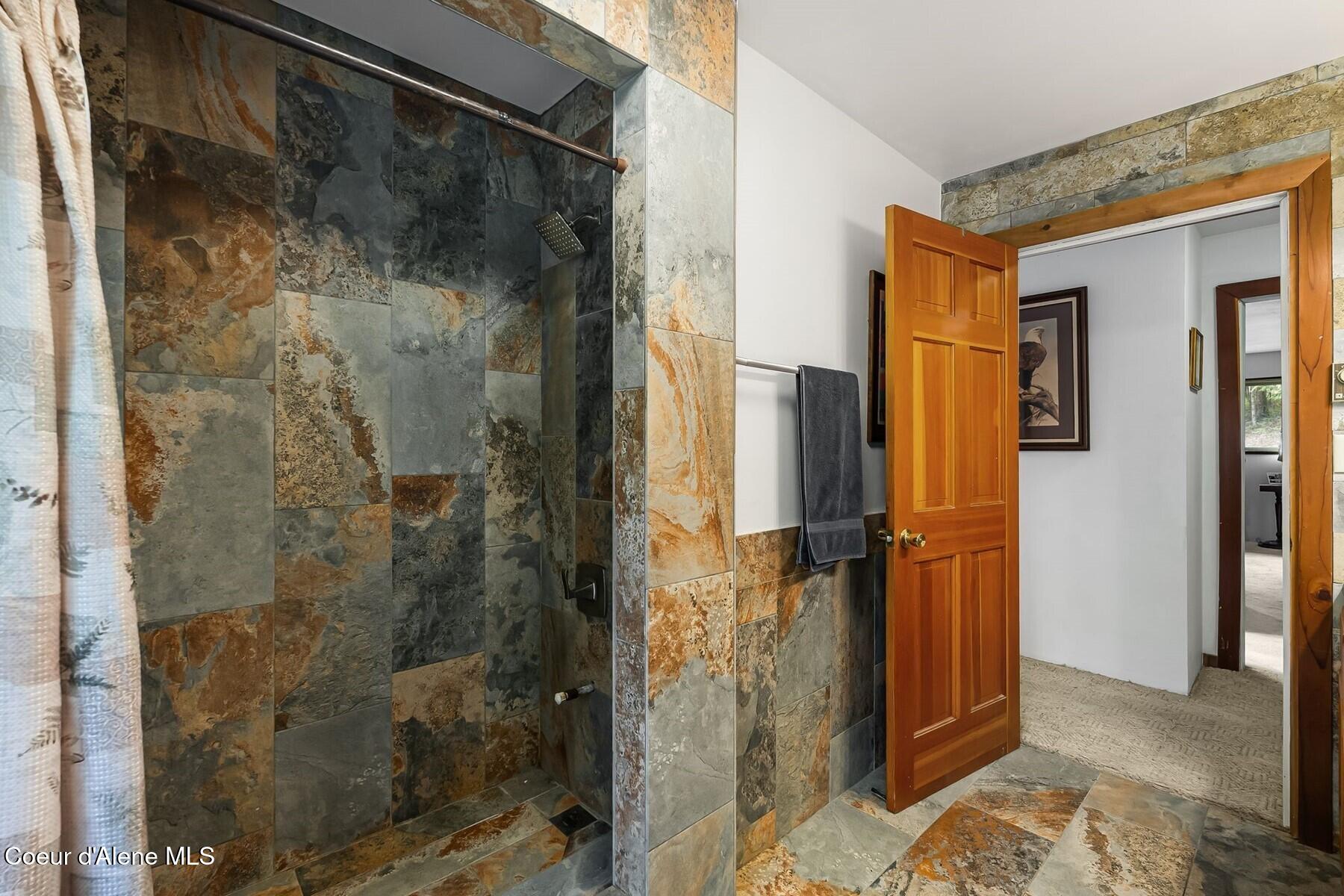 177 Hawkins Spur Road Sagle, ID 83860 - Photo 18 of 70 Bath 2 wSlate Walk-in Shower