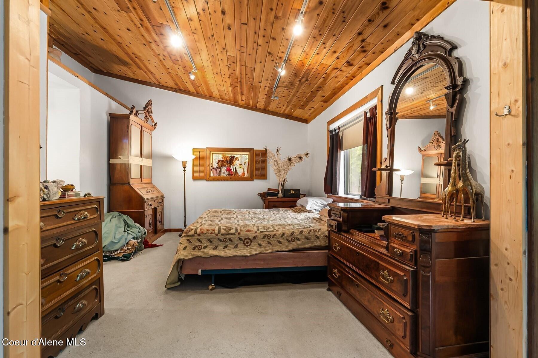 177 Hawkins Spur Road Sagle, ID 83860 - Photo 22 of 70 Bedroom 3