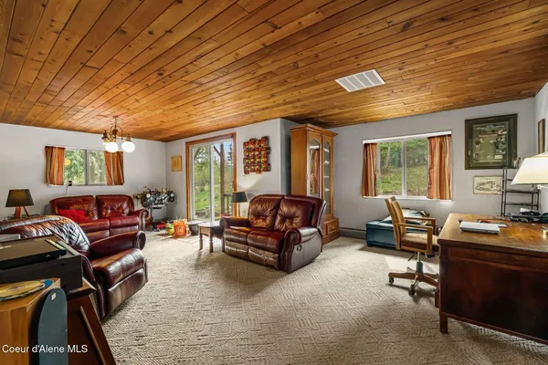 $1,750,000 | 177 Hawkins Spur Road, Sagle, ID 83860