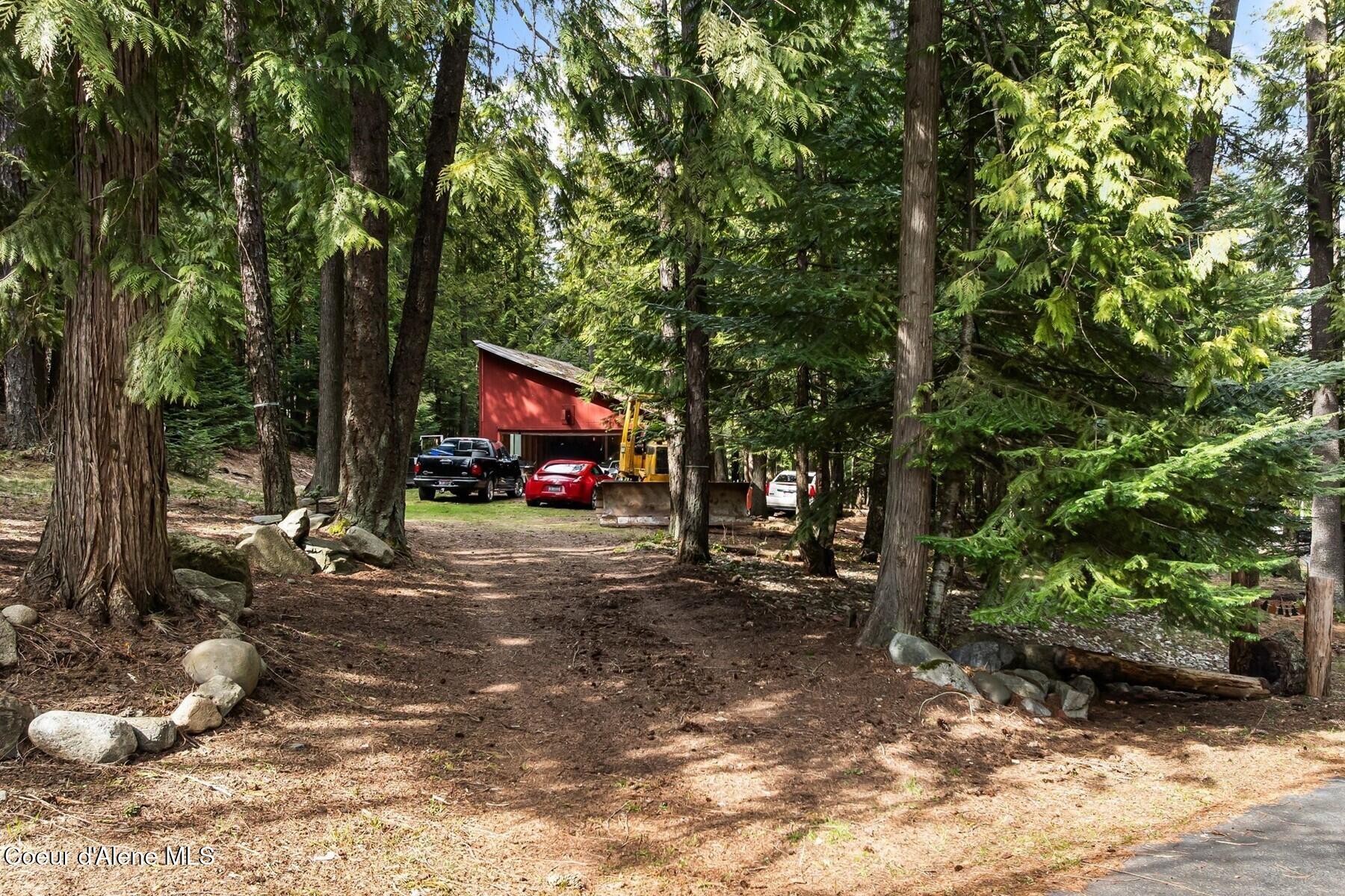 177 Hawkins Spur Road Sagle, ID 83860 - Photo 32 of 70 22' x 30' Shop Building