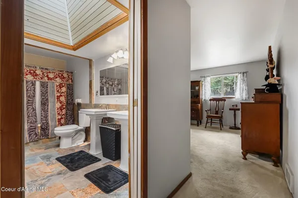 $1,750,000 | 177 Hawkins Spur Road, Sagle, ID 83860