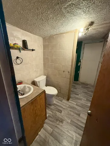 $70,000 | 2925 North Chester Avenue, Indianapolis, IN 46218