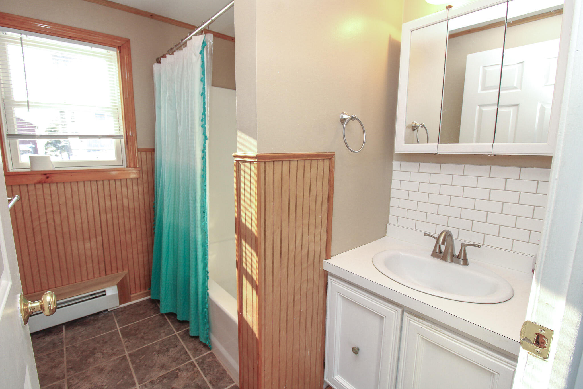 20 Earle Avenue Bangor, ME 04401 - Photo 19 of 38 IMG_0020