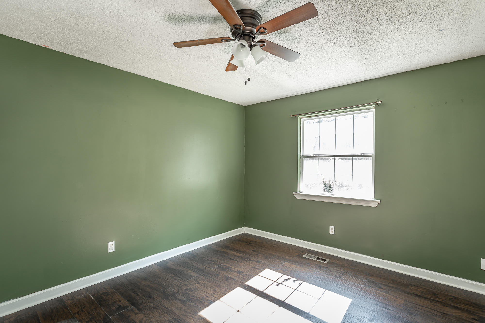 1435 Graysville Road Ringgold, GA 30736 - Photo 22 of 42 1435 Graysville Rd. HD-38