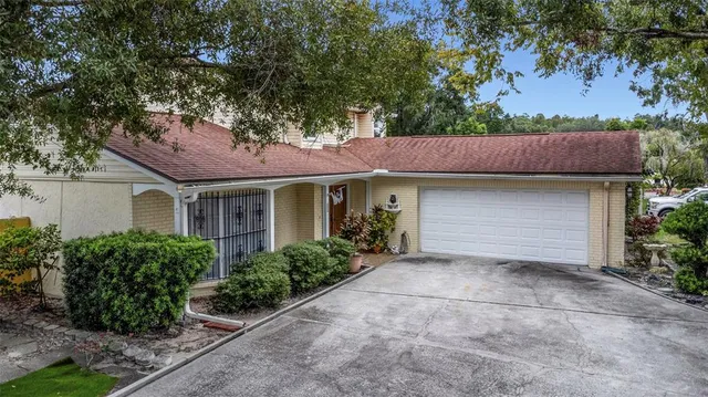 $590,000 | 6409 Heathermoor Court, Tampa, FL 33634