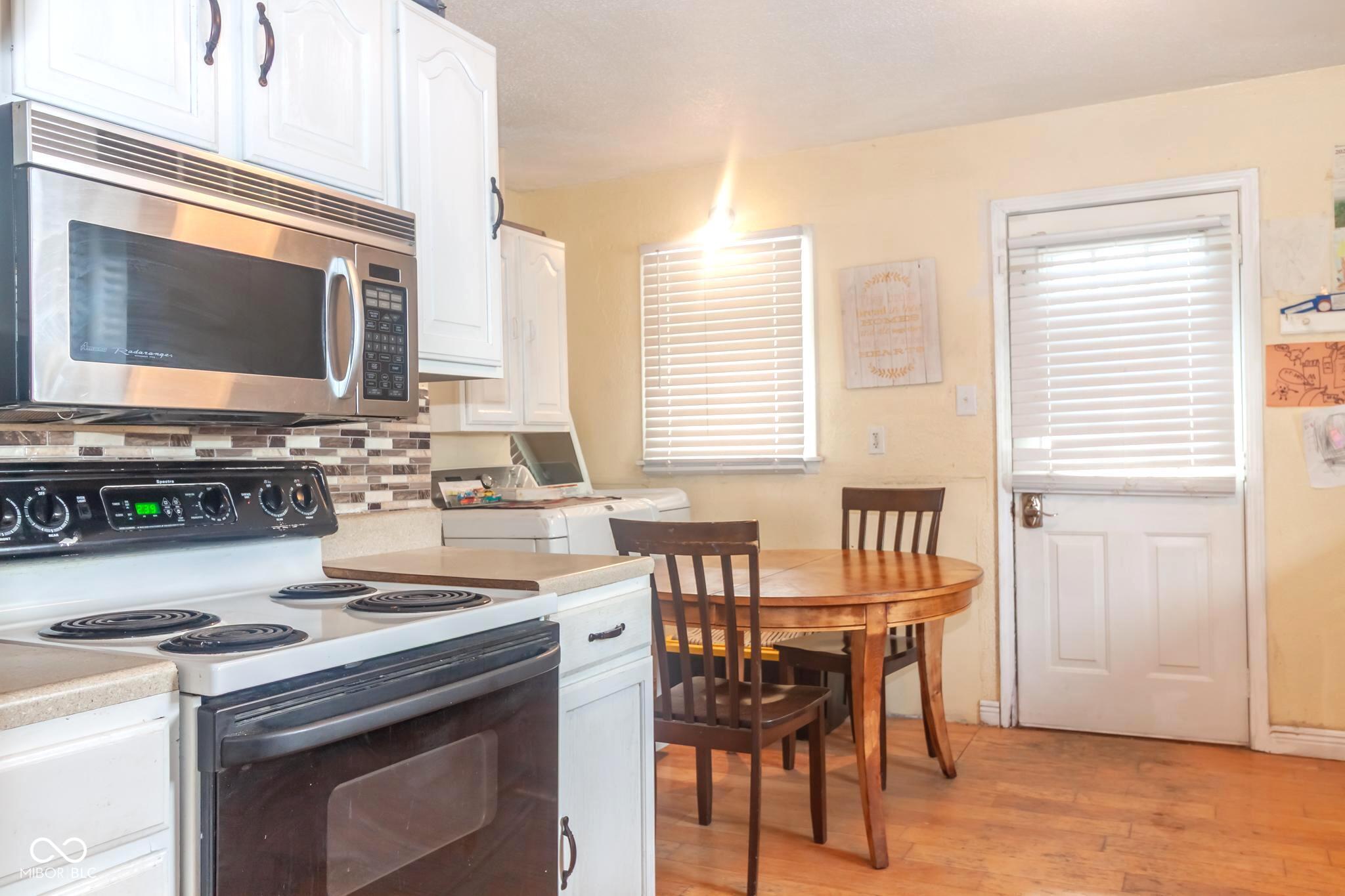 321 East 34th Street Anderson, IN 46013 - Photo 13 of 16