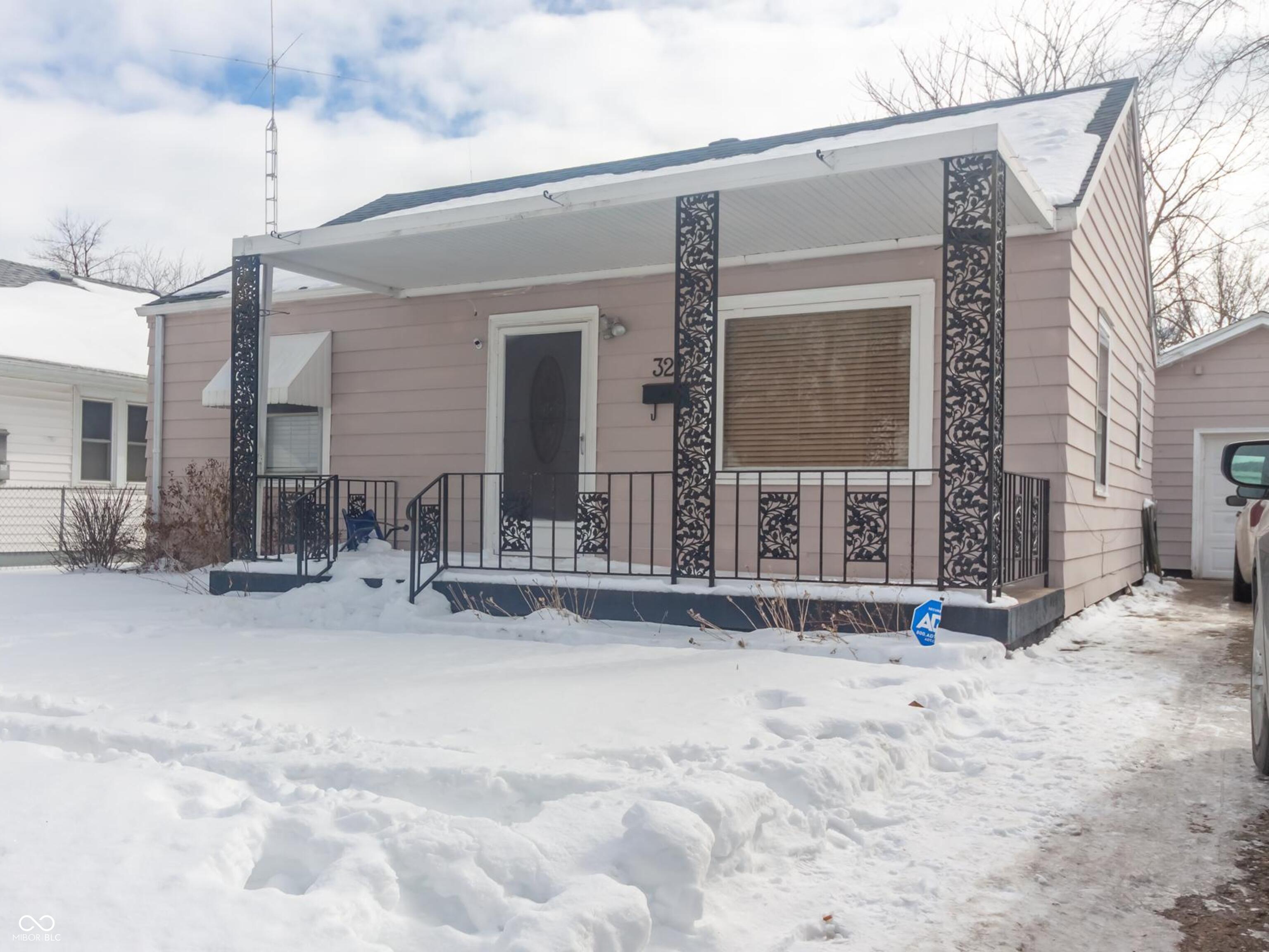 321 East 34th Street Anderson, IN 46013 - Photo 2 of 16