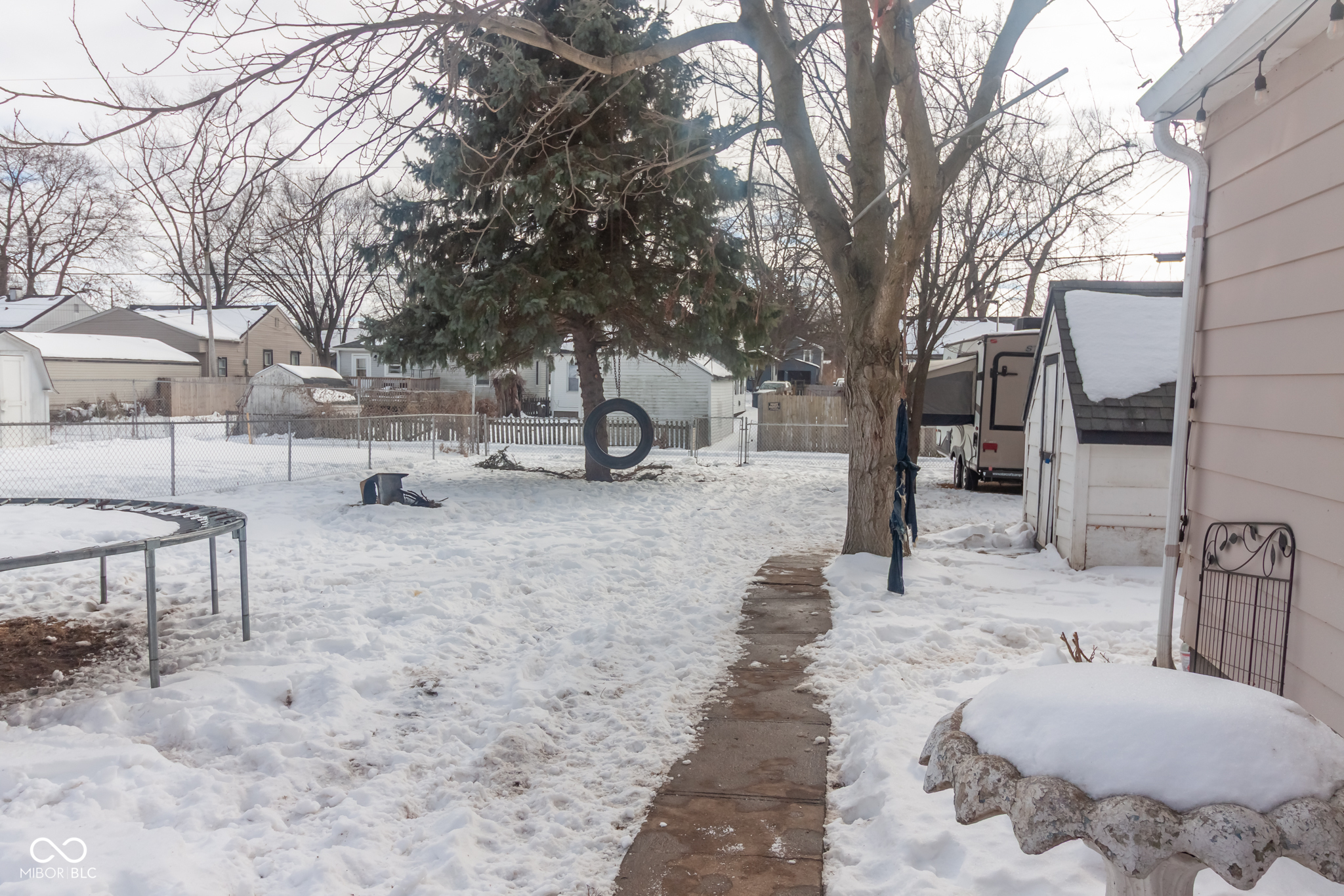 321 East 34th Street Anderson, IN 46013 - Photo 4 of 16