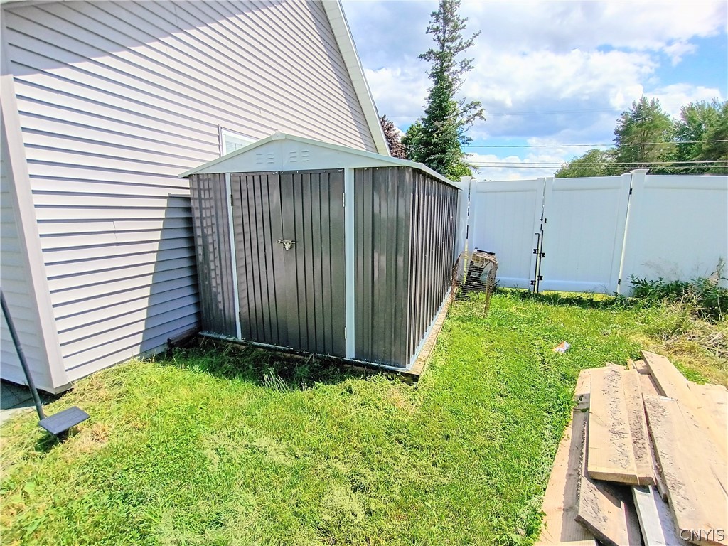 7863 Peck Road Manlius, NY 13082 - Photo 30 of 32