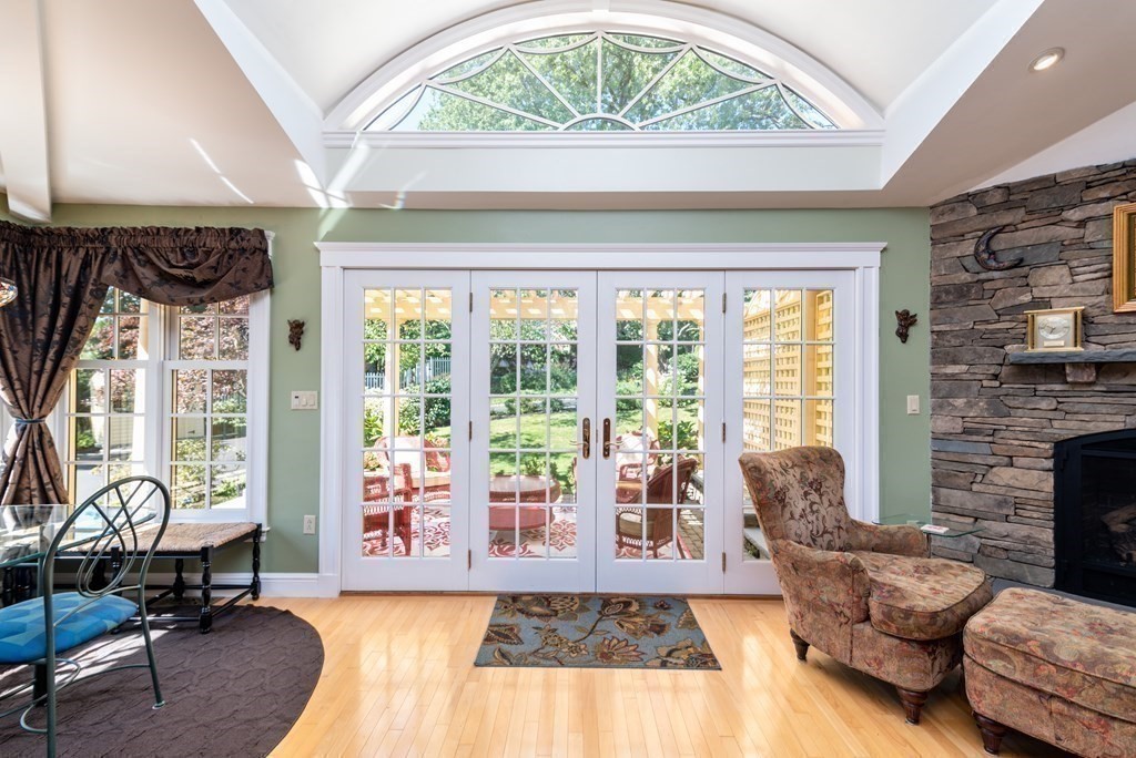 89 Reservoir Road Quincy, MA 02170 - Photo 21 of 41 Gallery Image 21