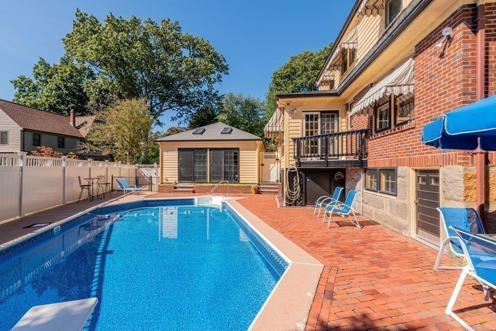 89 Reservoir Road Quincy, MA 02170 - Photo 34 of 41 Gallery Image 34
