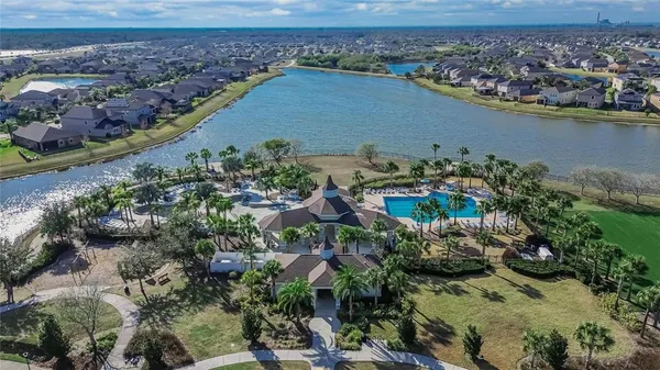 $675,000 | 9326 Channing Hill Drive, Ruskin, FL 33573