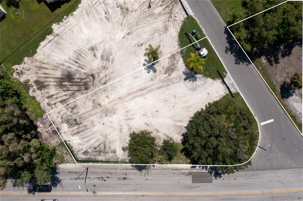 2519 North Riverside Drive Tampa, FL 33602 - Photo 34 of 34 a view of a backyard