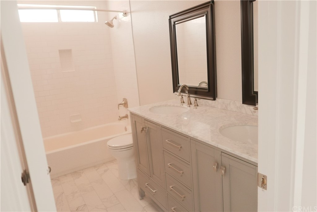 6731 Dove Lane Riverside, CA 92506 - Photo 11 of 15