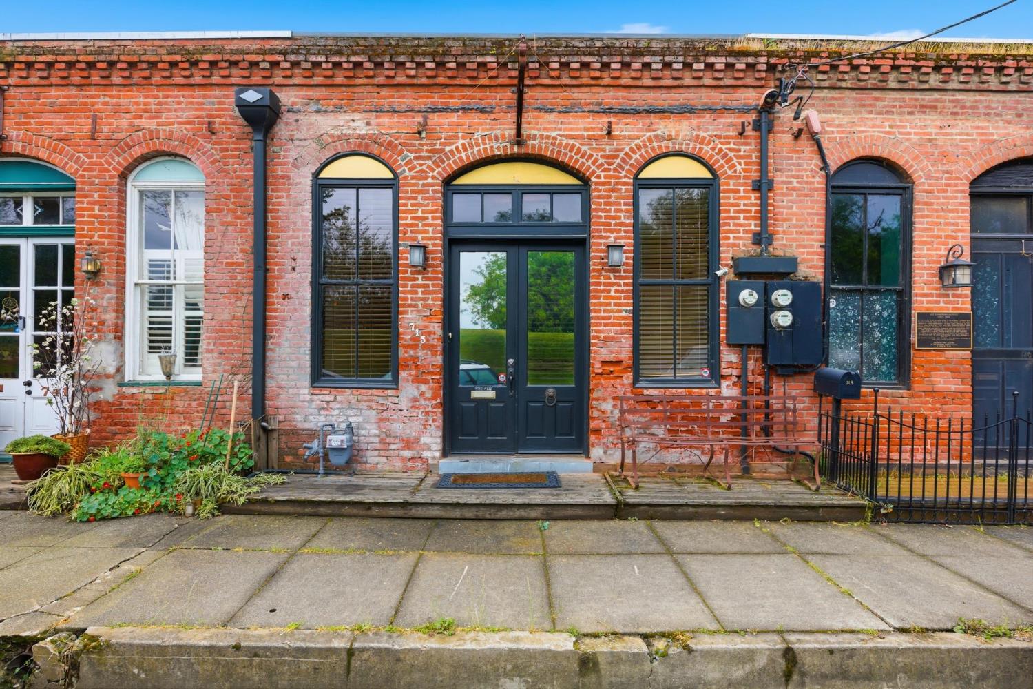 745 Main Street Colusa, CA 95932 - Photo 2 of 30