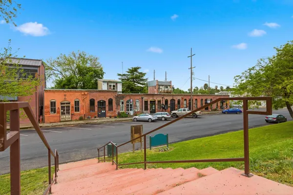 $285,000 | 745 Main Street, Colusa, CA 95932