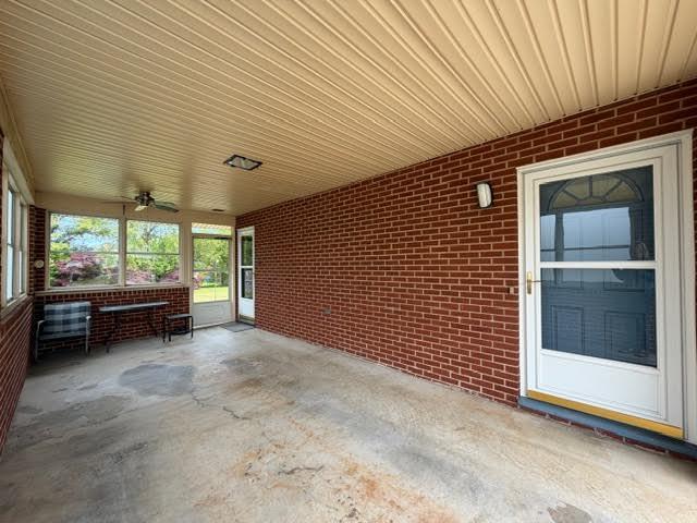5107 Hollyhock Road Northwest Roanoke, VA 24012 - Photo 26 of 29 103