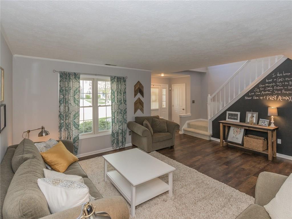 7543 Meadow Ridge Drive Fishers, IN 46038 - Photo 6 of 28 Gallery Image 6