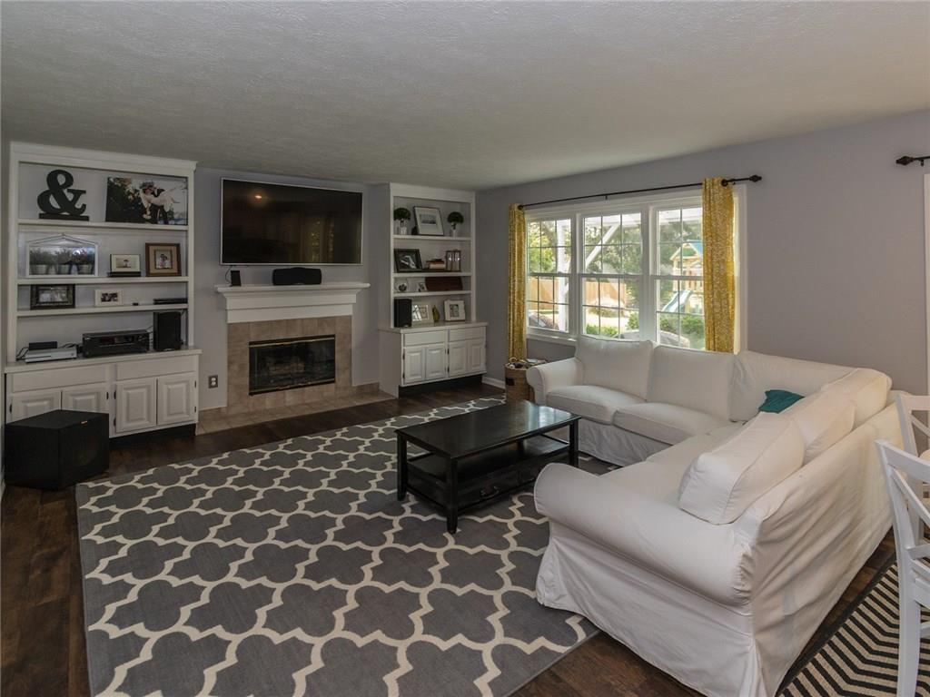 7543 Meadow Ridge Drive Fishers, IN 46038 - Photo 8 of 28 Gallery Image 8