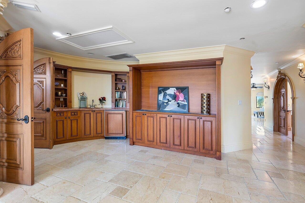 1011 Rhodes Villa Avenue Delray Beach, FL 33483 - Photo 34 of 72 1011 Rhodes Villa Ave