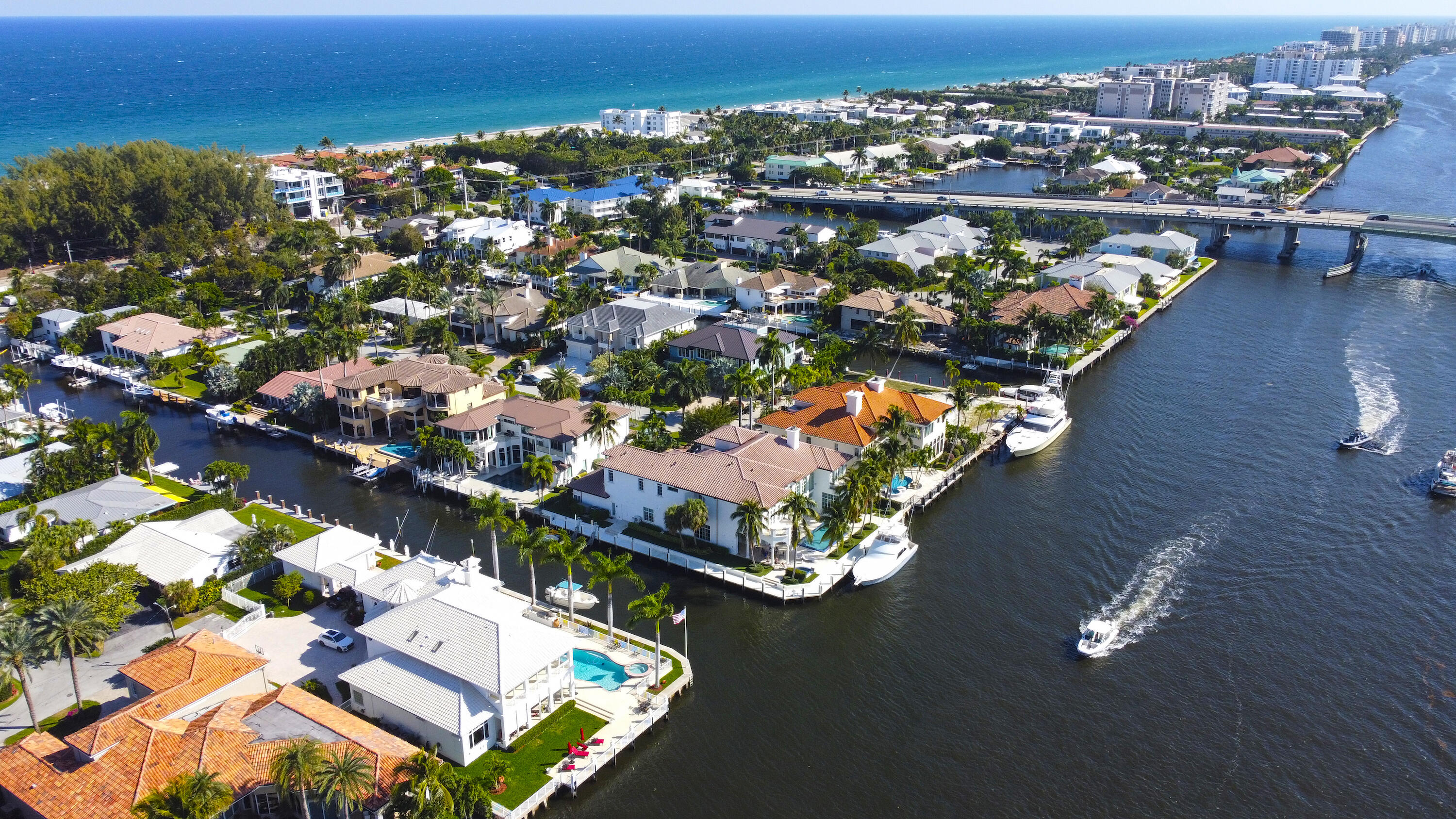 1011 Rhodes Villa Avenue Delray Beach, FL 33483 - Photo 68 of 72 1011 Rhodes Villa Ave