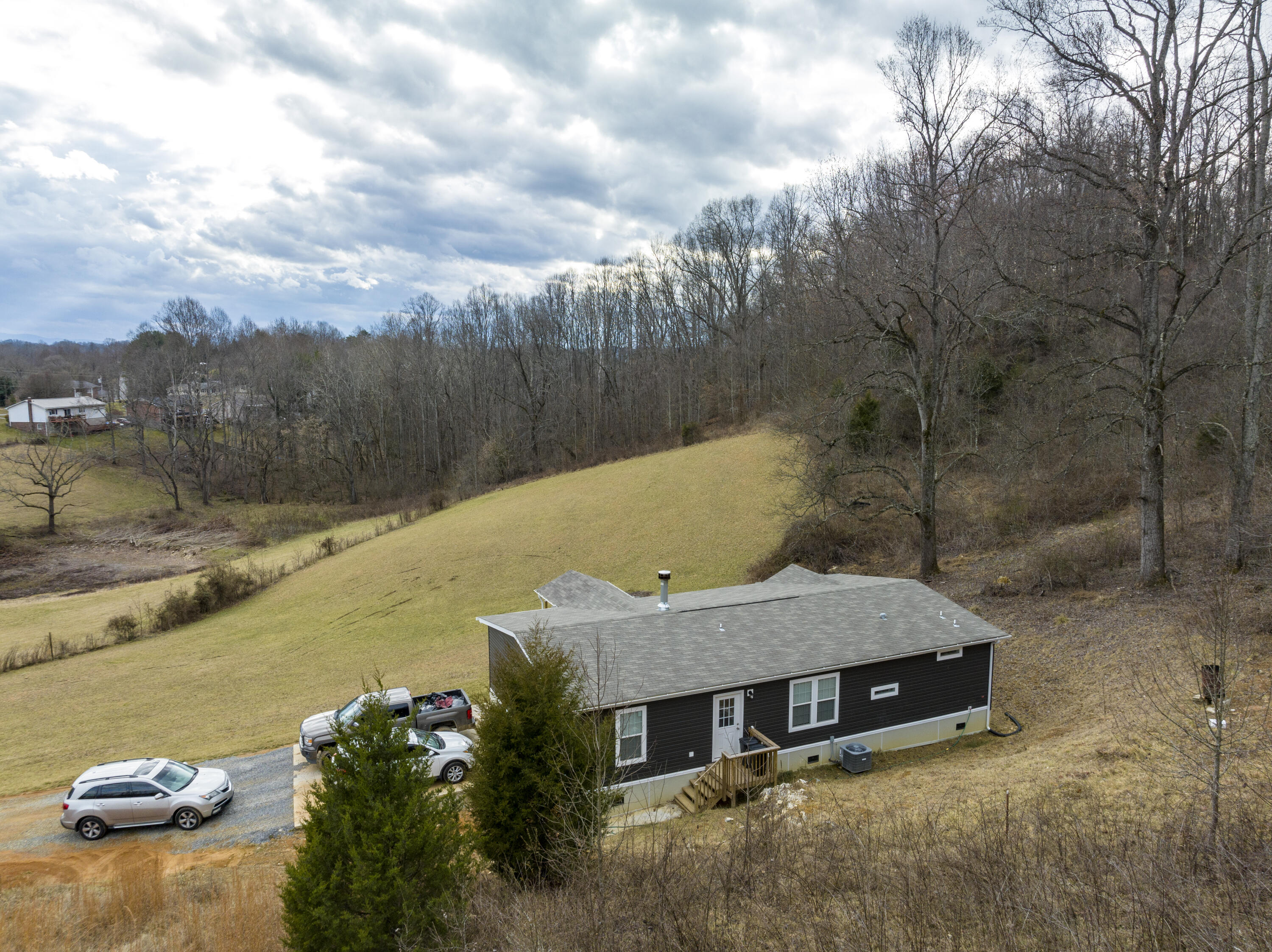 400 Egypt Road Bluff City, TN 37618 - Photo 27 of 54 EDFFC950-0EE8-42E7-9CF0-3EED5D6F0B73