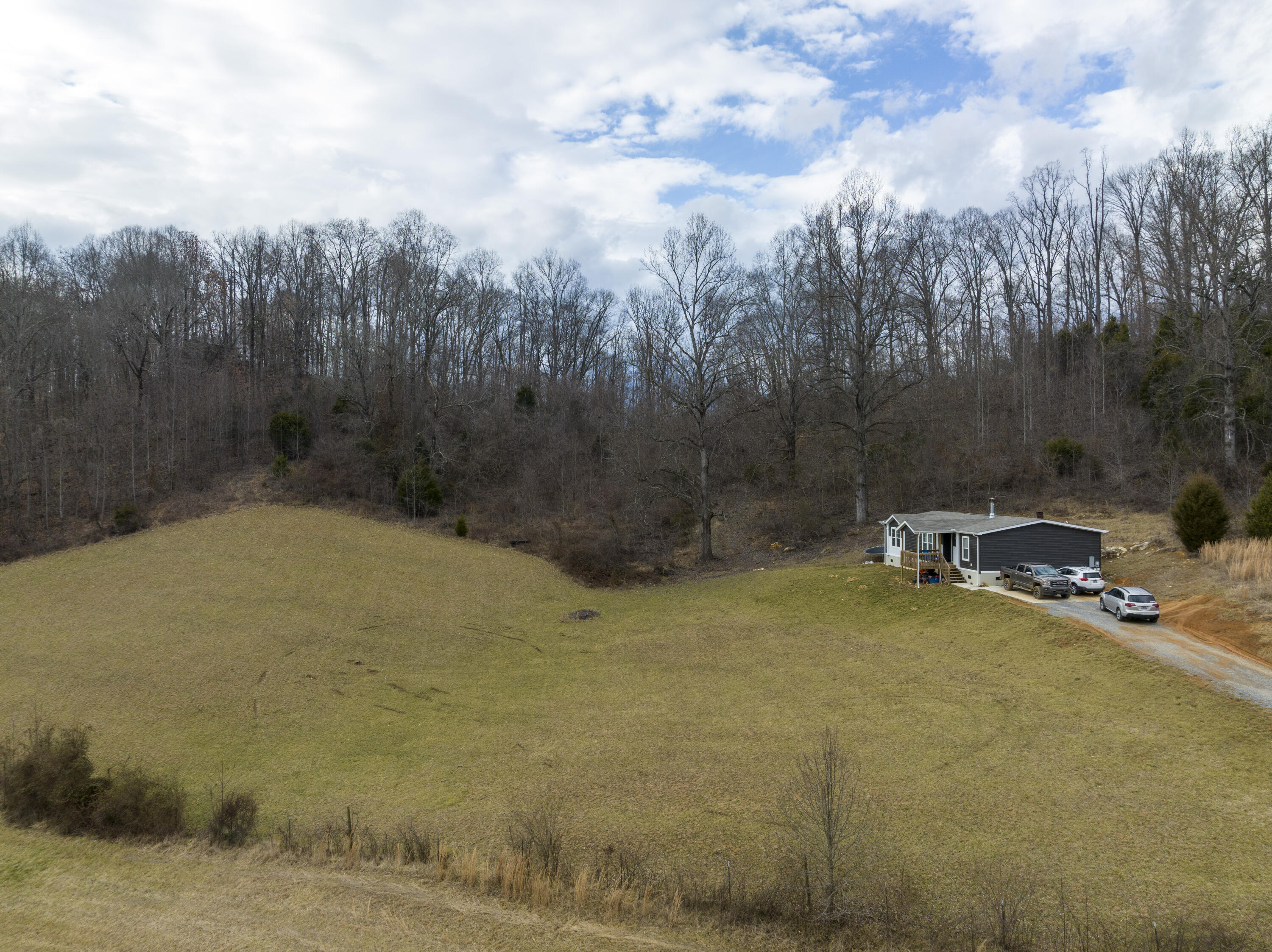 400 Egypt Road Bluff City, TN 37618 - Photo 29 of 54 615E1C43-33CA-48EF-89D5-8BA9B8CD391D
