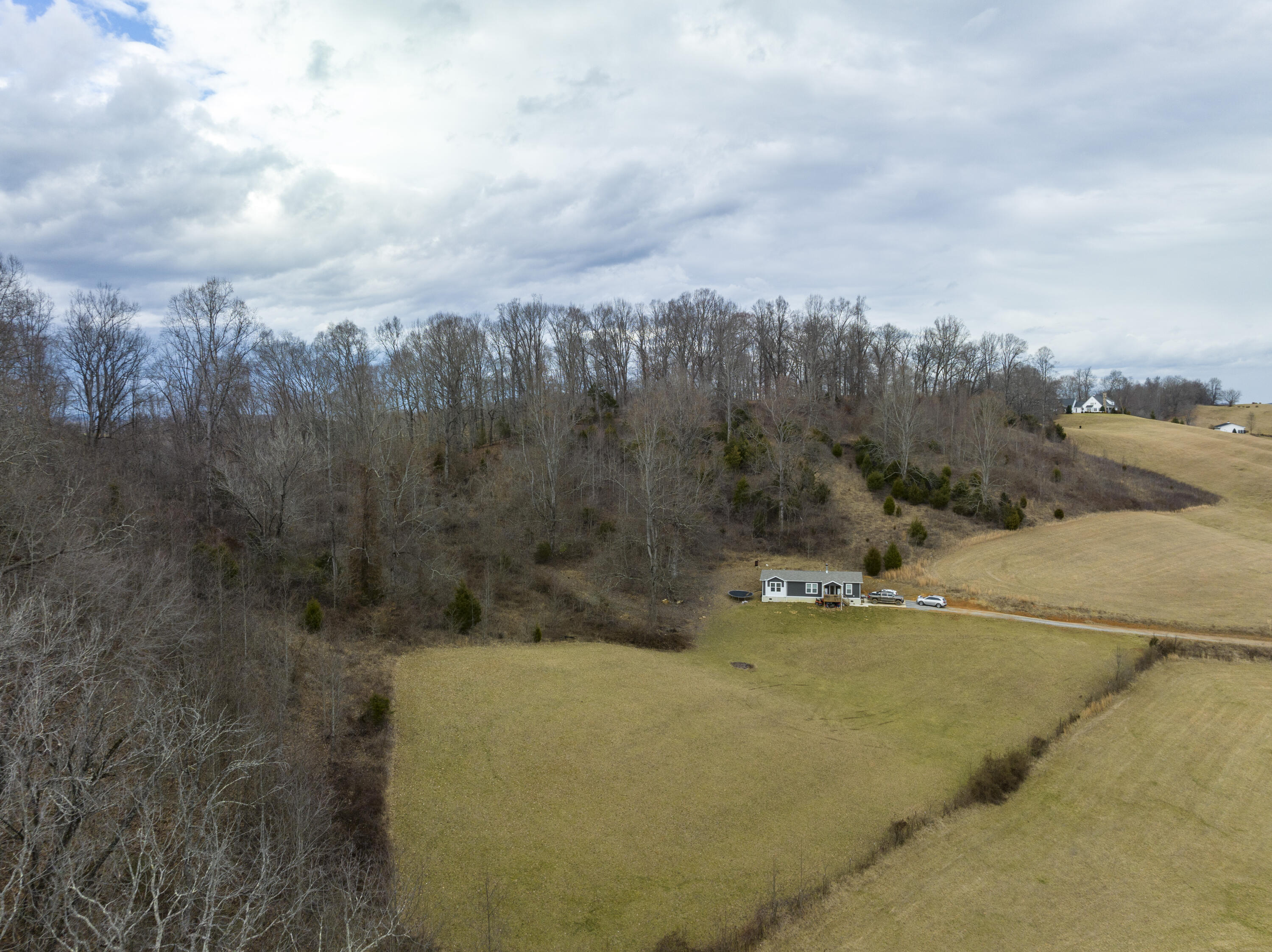 400 Egypt Road Bluff City, TN 37618 - Photo 33 of 54 0690E0D3-8A55-496C-9B1D-0C36553C0CF7