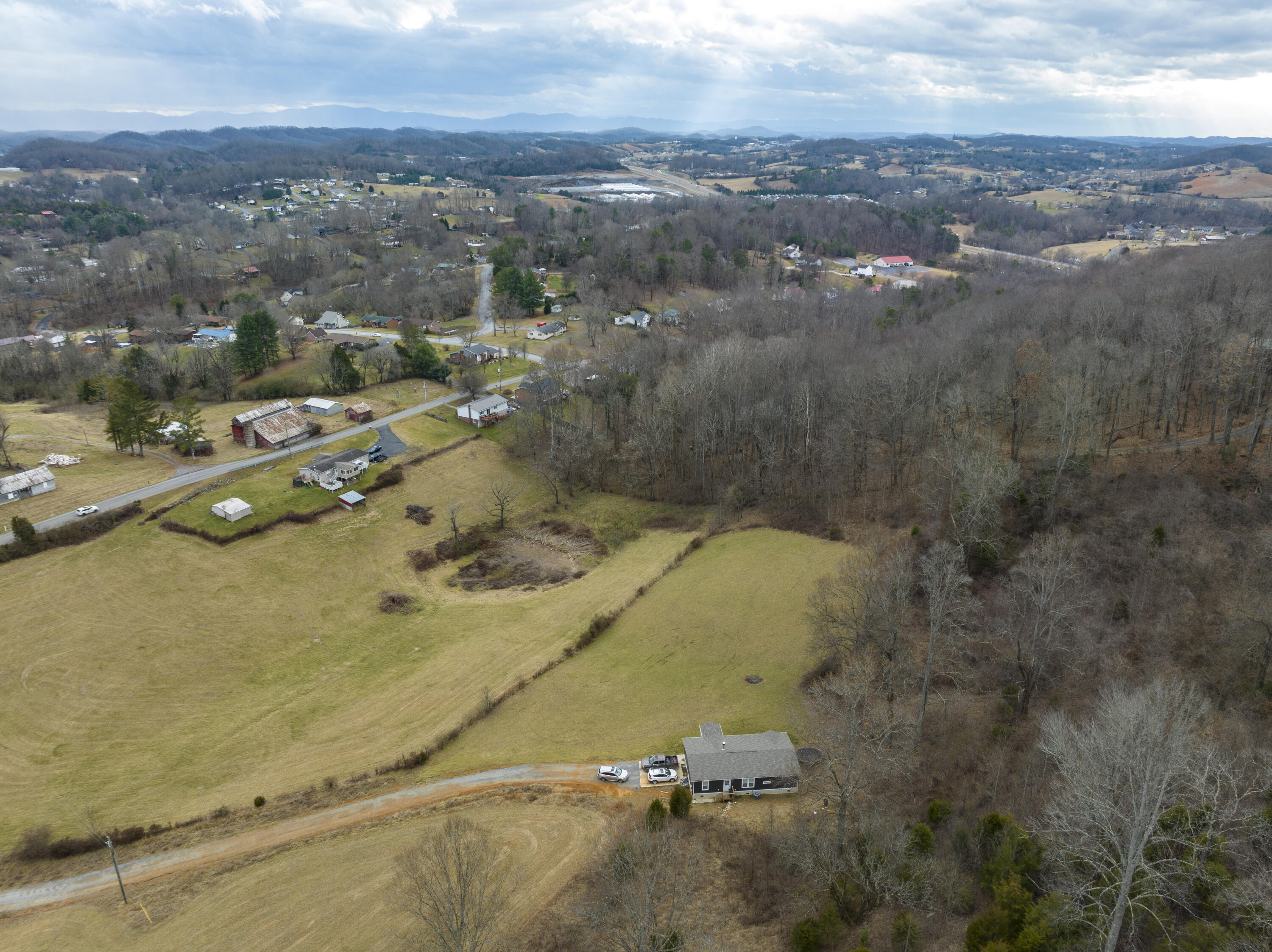 400 Egypt Road Bluff City, TN 37618 - Photo 37 of 54 F5DBCC88-E278-401C-AFA1-59E72793788B