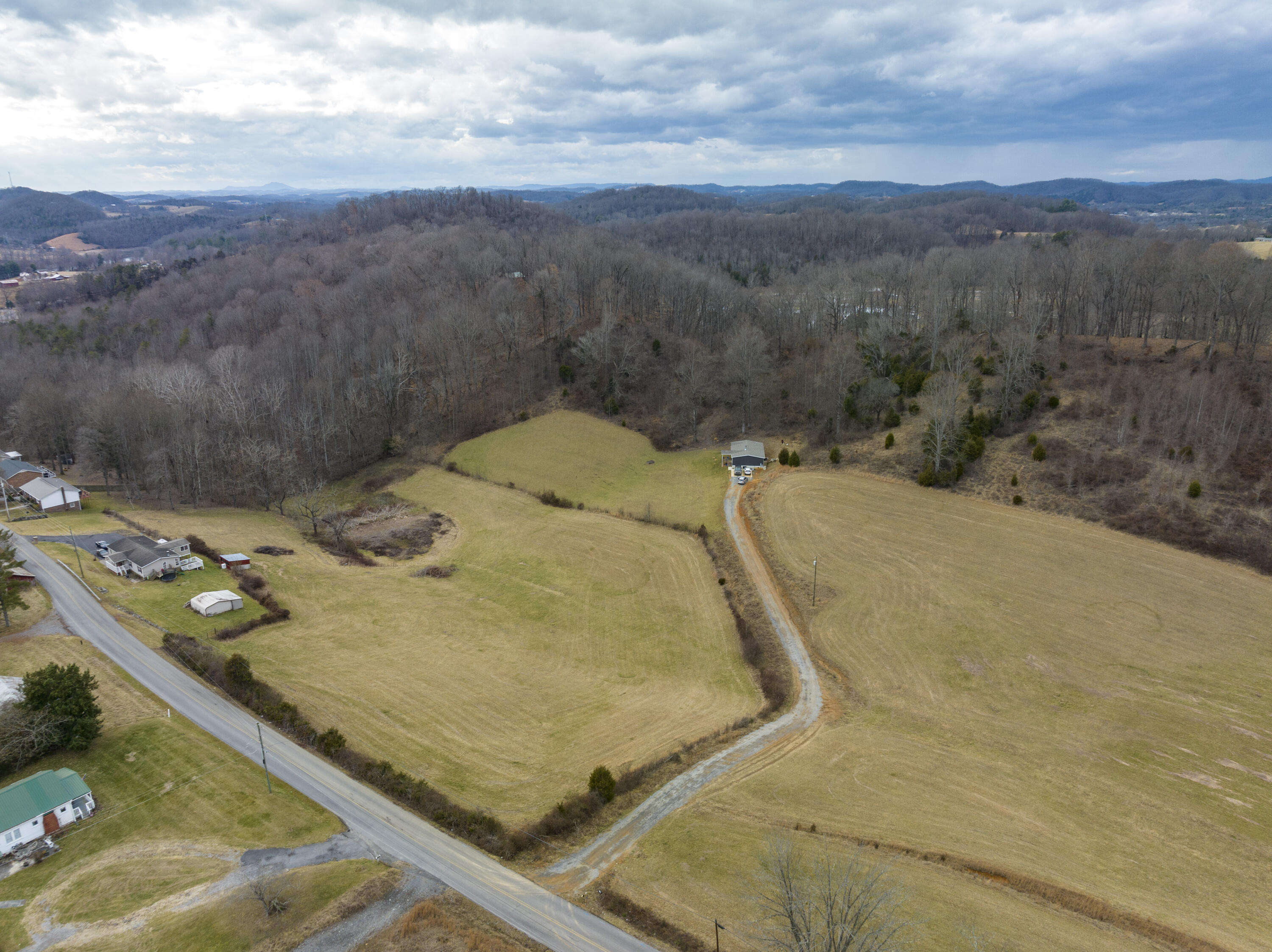 400 Egypt Road Bluff City, TN 37618 - Photo 40 of 54 8DF6DC4D-5BA0-4D8B-87D2-79F964E9666D