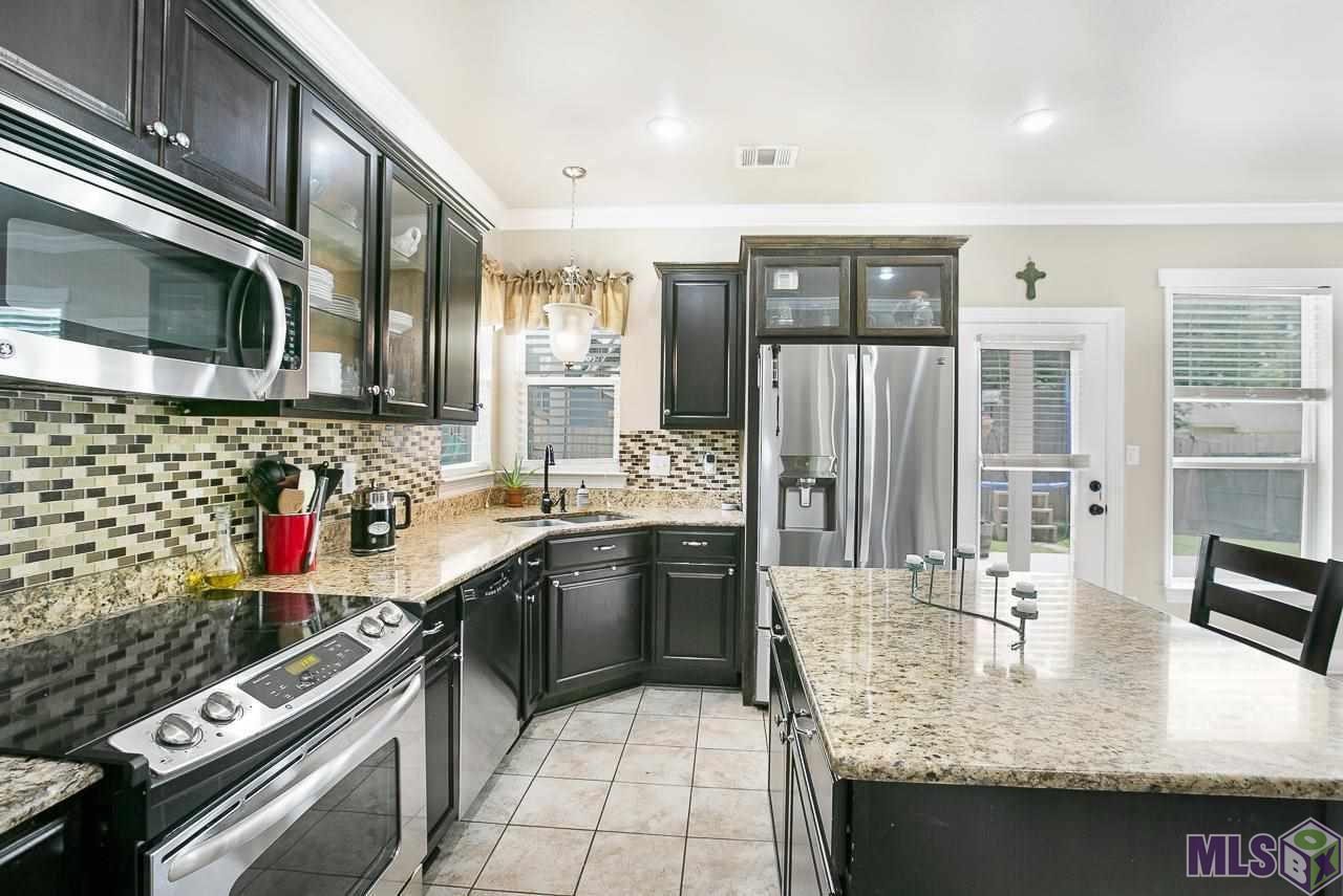 13849 Stone Gate Drive Baton Rouge, LA 70816 - Photo 6 of 30 Gallery Image 6
