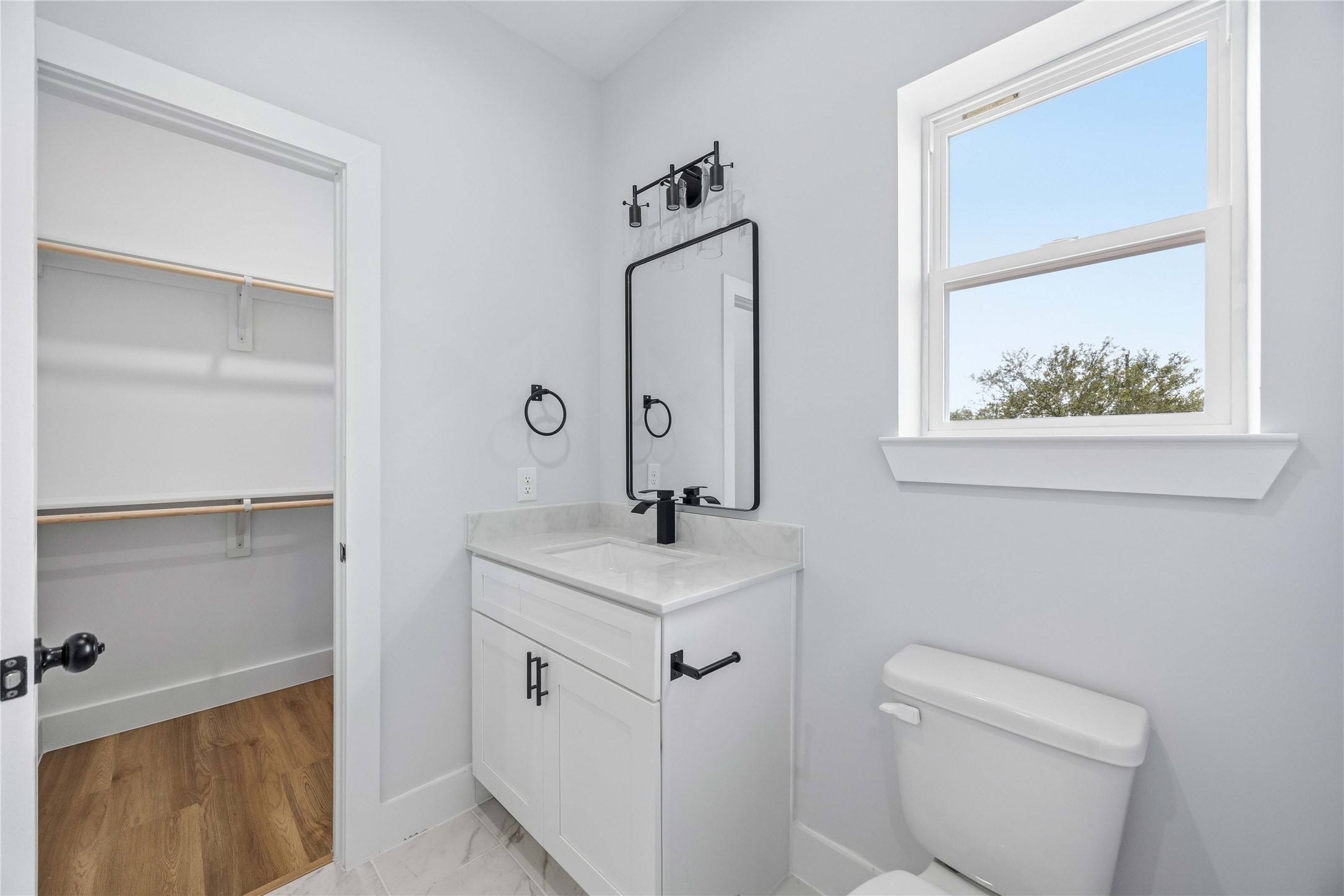 4138 Larkspur Street, Unit B Houston, TX 77051 - Photo 13 of 19