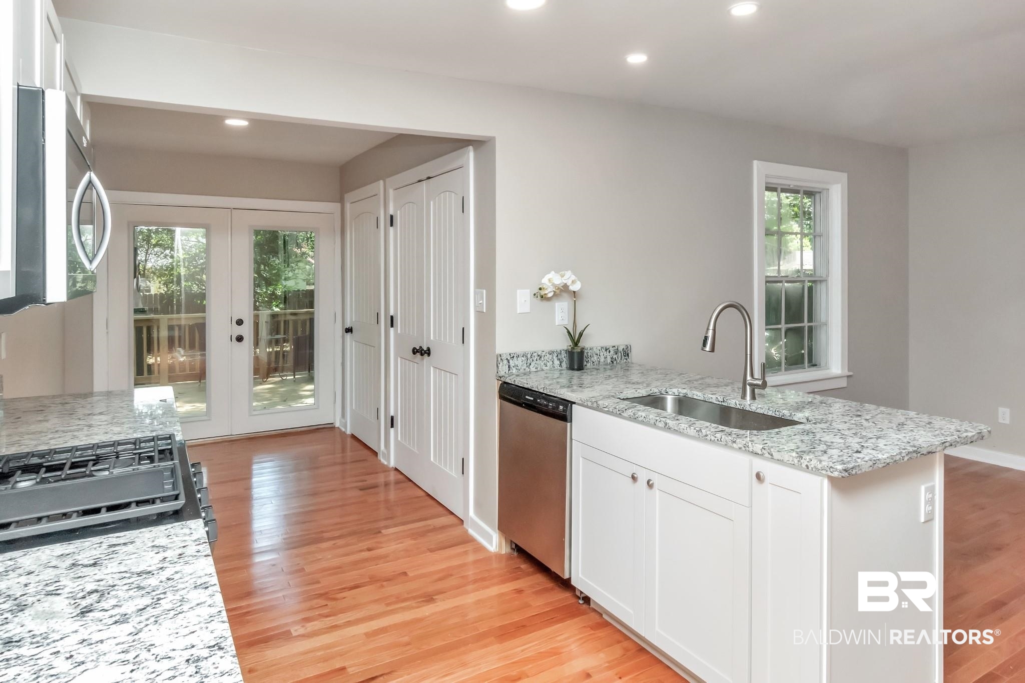 26 South Hathaway Road Mobile, AL 36608 - Photo 11 of 27