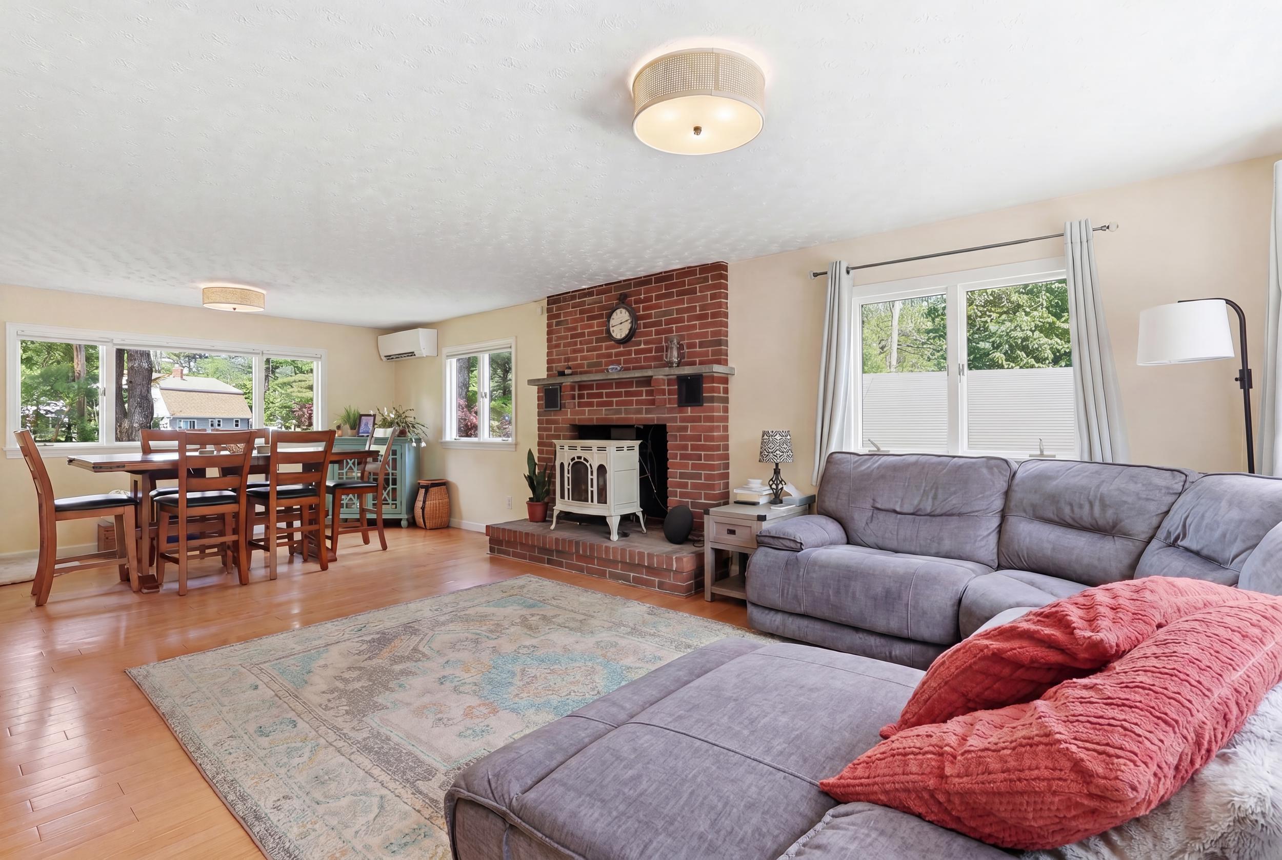 11 Cascade Road Old Orchard Beach, ME 04064 - Photo 7 of 57