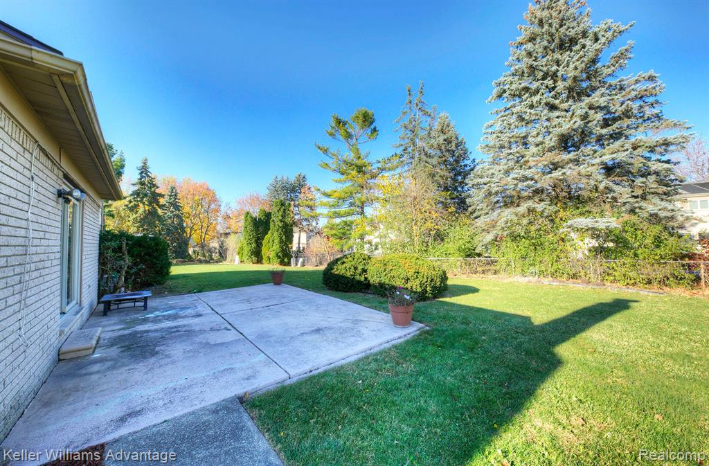 22364 Mill Road Novi, MI 48375 - Photo 51 of 61