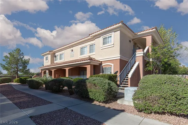 $1,565 | 10553 Pine Glen Avenue, Unit 205, Las Vegas, NV 89144