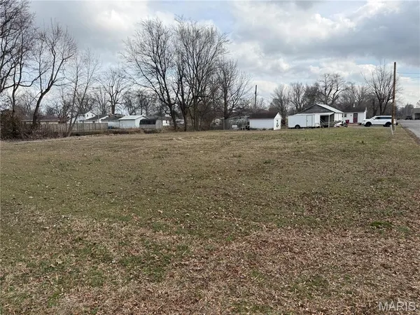 $100,000 | 448 Crowe Street, Sikeston, MO 63801