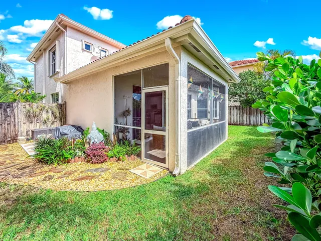 $749,900 | 9760 Vineyard Court, Boca Raton, FL 33428
