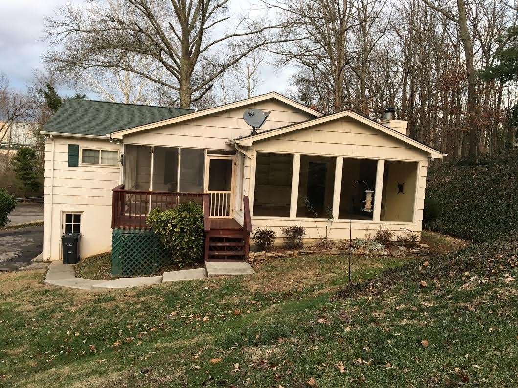605 Hemlock Road Southwest Knoxville, TN 37919 - Photo 2 of 32 Gallery Image 2