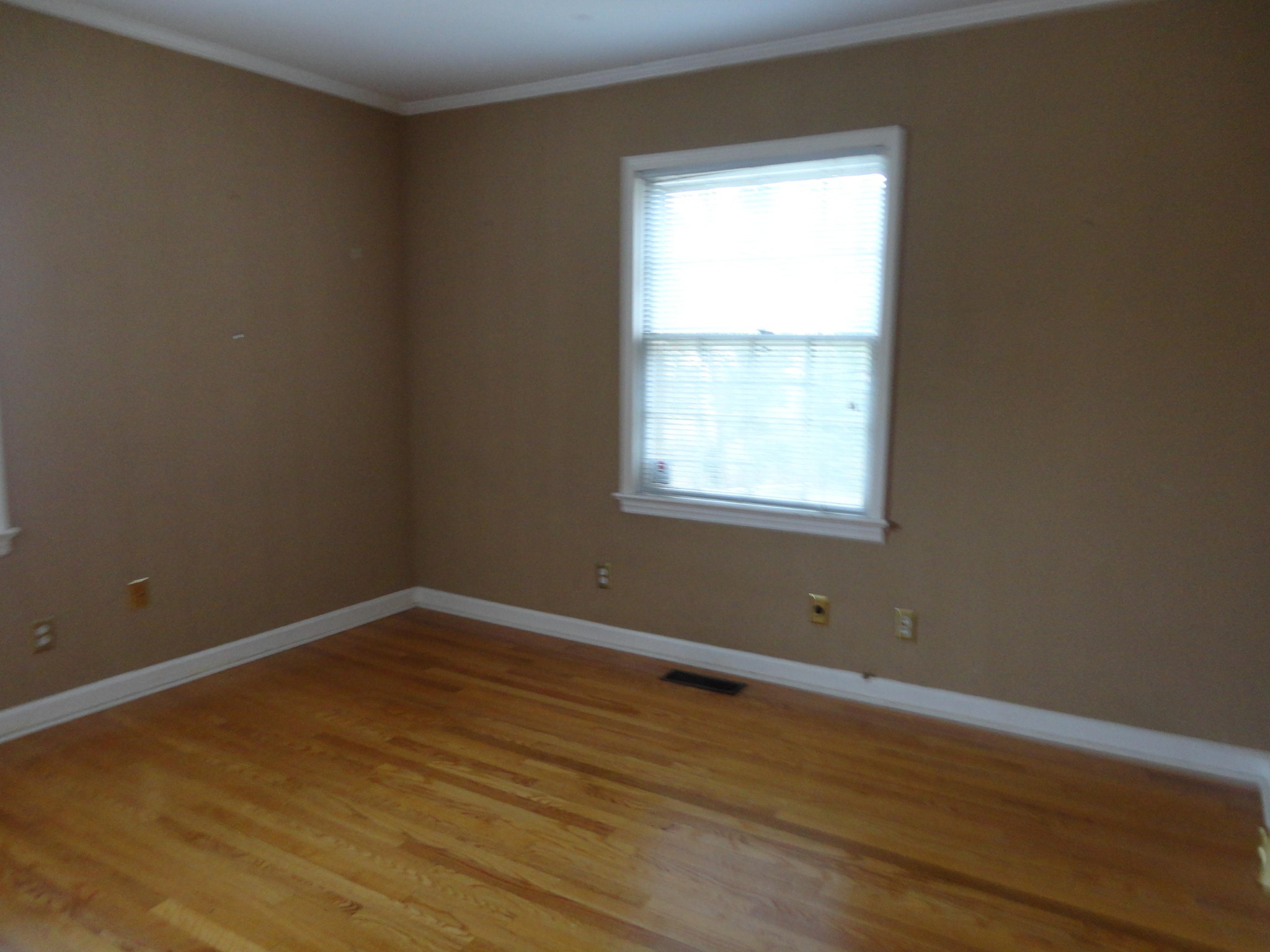 605 Hemlock Road Southwest Knoxville, TN 37919 - Photo 26 of 32 Gallery Image 26